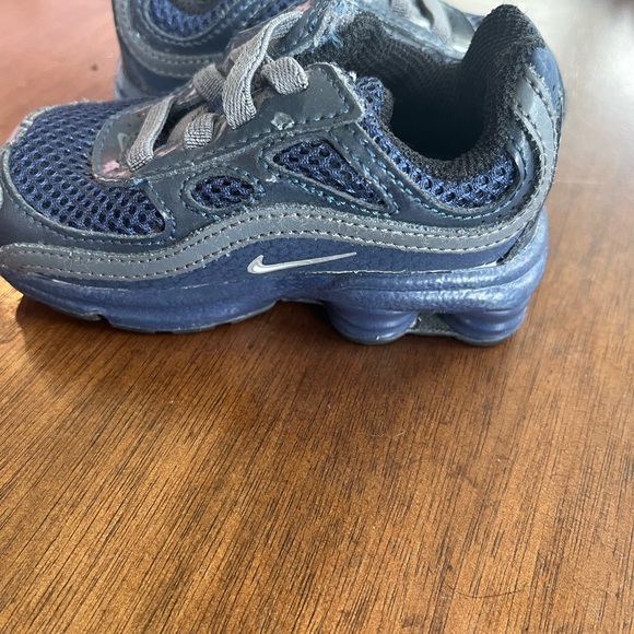 Nike shox size 4c - Picture 3 of 4
